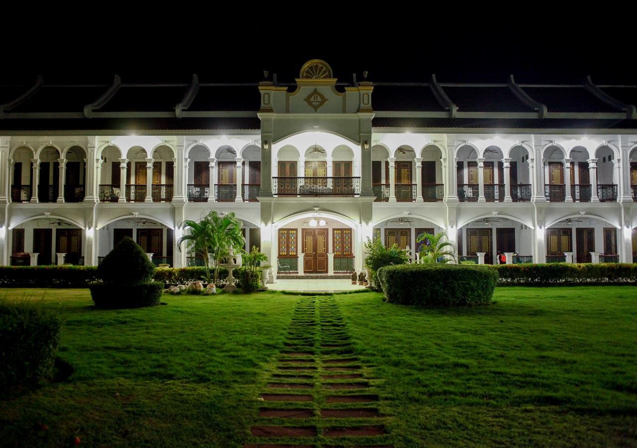 Racha Island Resort Koh Racha Yai Exterior photo