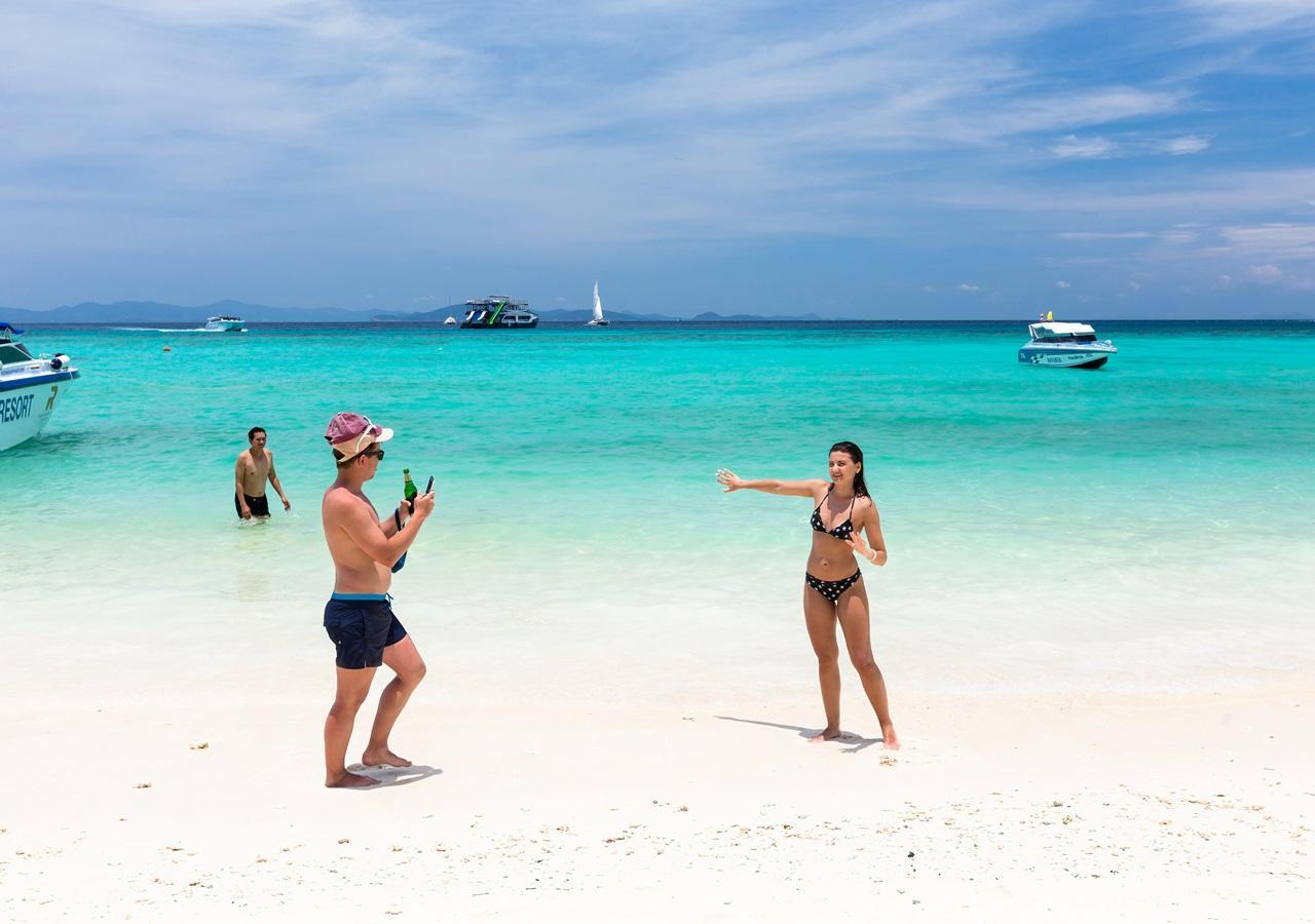 Racha Island Resort Koh Racha Yai Exterior photo