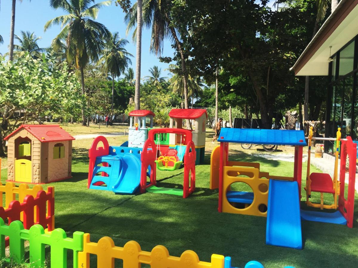 Racha Island Resort Koh Racha Yai Exterior photo